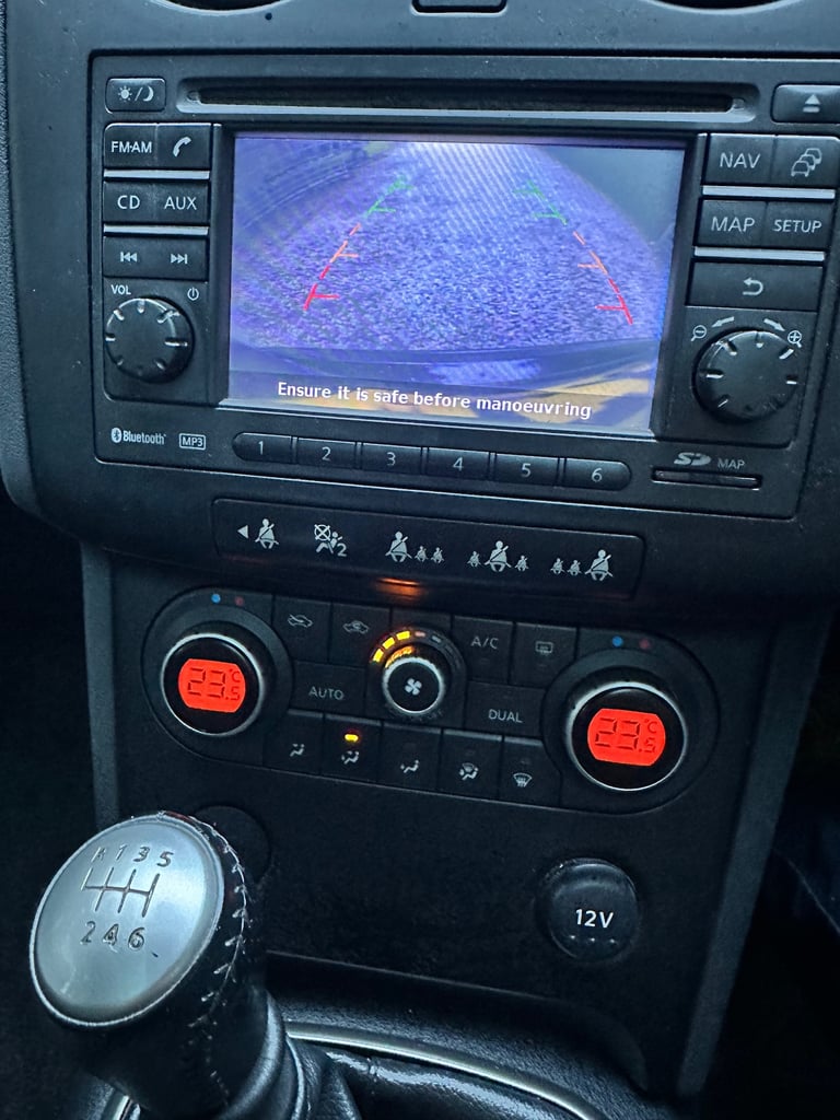 2010 Nissan Qashqai 1.5 dCi N-Tec 5dr HATCHBACK Diesel Manual