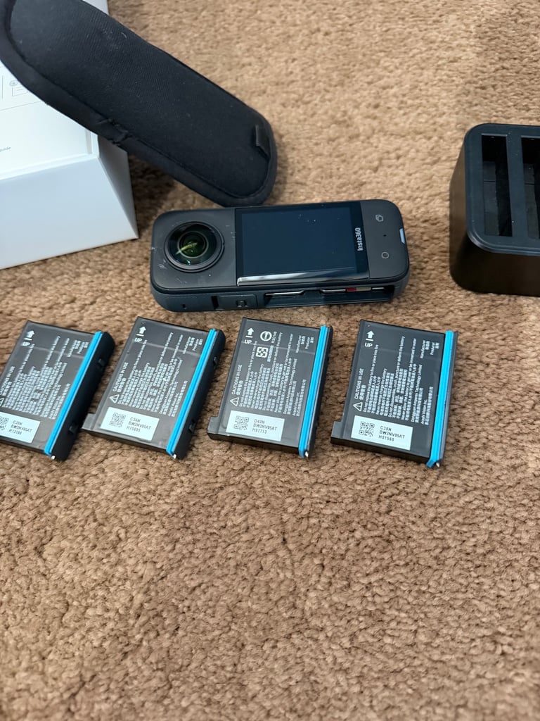 Insta 360 X3 Boxed Bundle