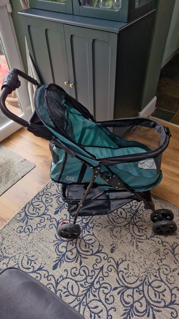 Pet stroller