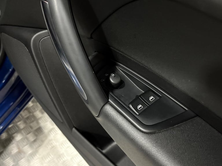 2014 Audi A1 1.4 TFSI CoD Sport S Tronic Euro 5 (s/s) 3dr HATCHBACK Petrol Automatic