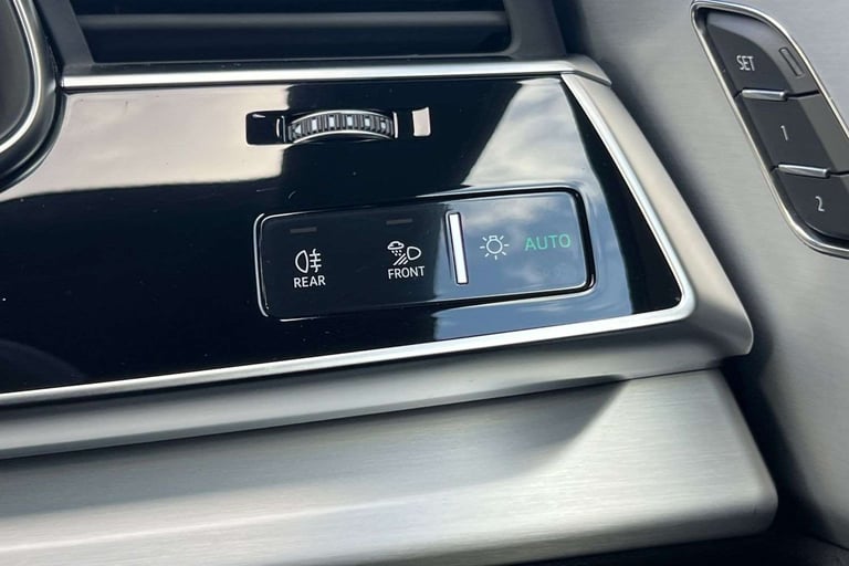 2025 Audi Q8 55 TFSI Quattro S Line 5dr Tiptronic ESTATE PETROL Automatic