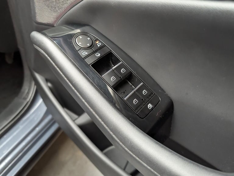 2019 Mazda Mazda3 2.0 SKYACTIV-X MHEV GT Sport Tech Hatchback 5dr Petrol Manual Euro 6 (s/s)  HAT...