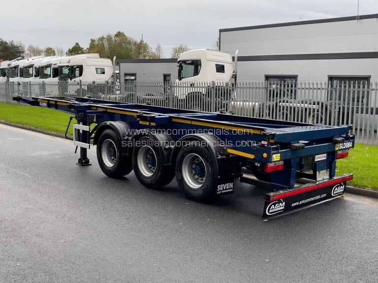 DENNISON SLIDING SKELETAL TRAILER