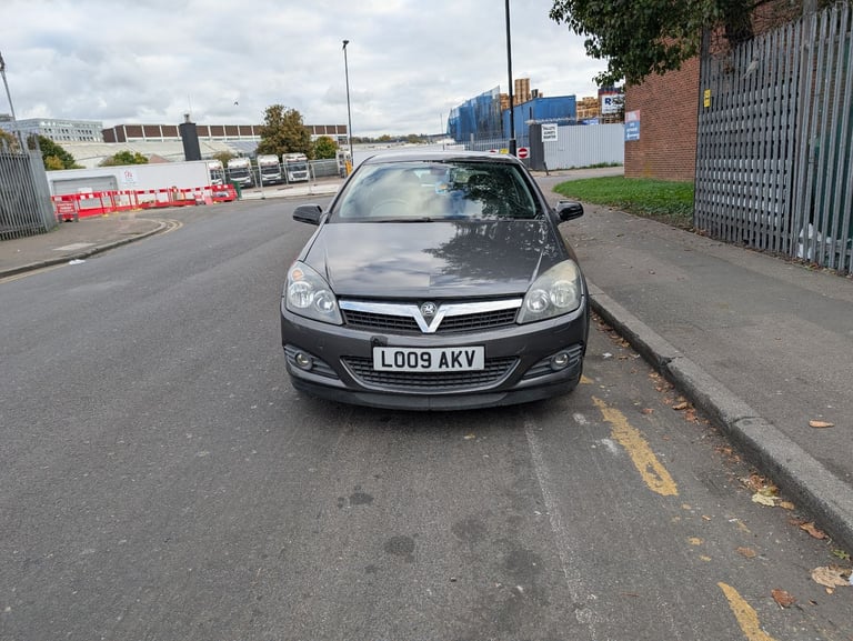 Vauxhall, ASTRA, Hatchback, 2009, Other, 1796 (cc),5 doors - Image 12