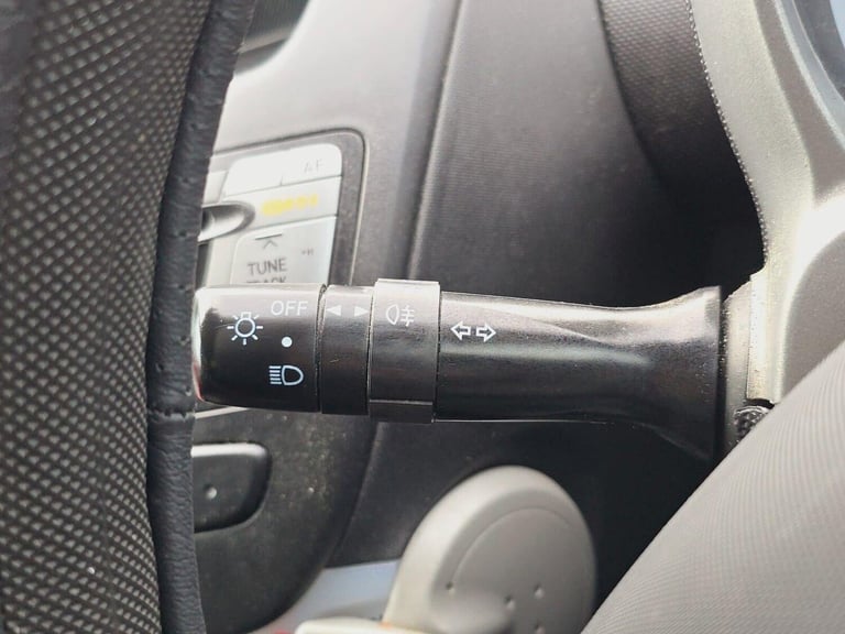 2013 Peugeot 107 1.0 12V Access Euro 5 3dr Hatchback Petrol Manual - Image 43