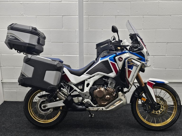 Honda CRF1100 Africa Twin ** 1 Owner - Full Luggage - Warranty **