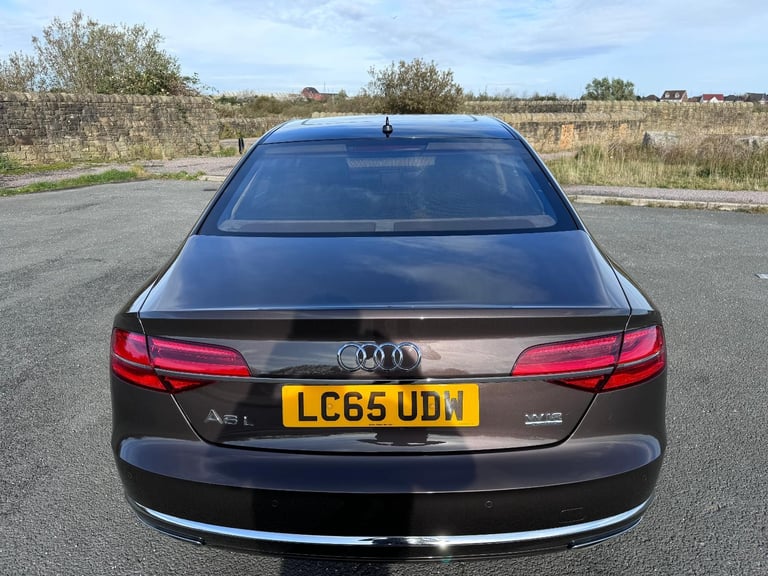 2015 Audi A8 LWB 6.3 W12. Ultimate Luxury Supersaloon. 47k. FSH. 500BHP.