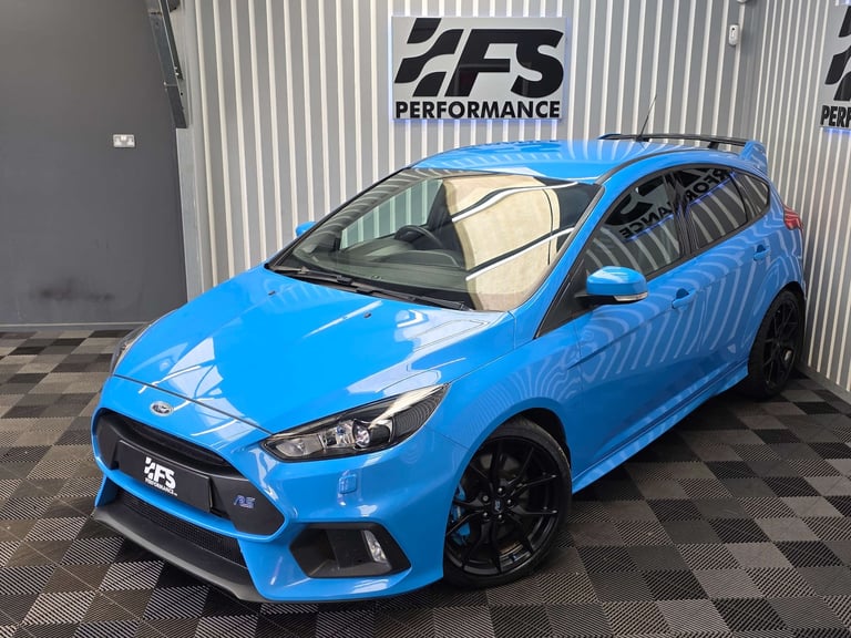 2017 Ford Focus 2.3T EcoBoost RS Hatchback 5dr Petrol Manual AWD Euro 6 (s/s) (350 ps) Hatchback ...
