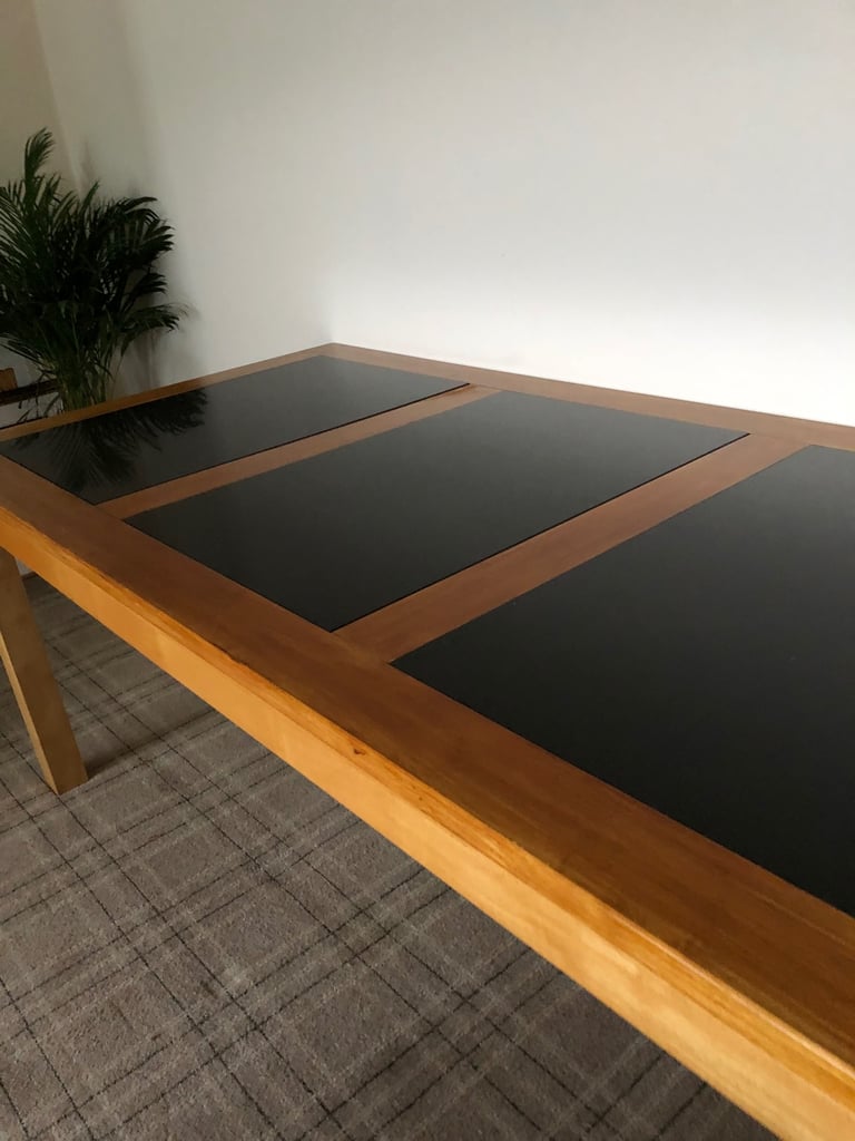 Dining room table 