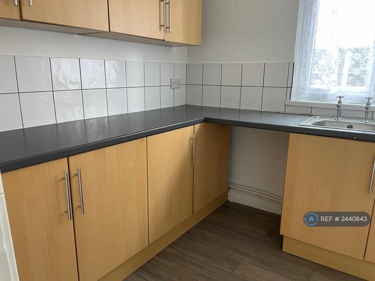 image for 1 bedroom flat in Darnford View, Lichfield, WS13 (1 bed) (#2440843)