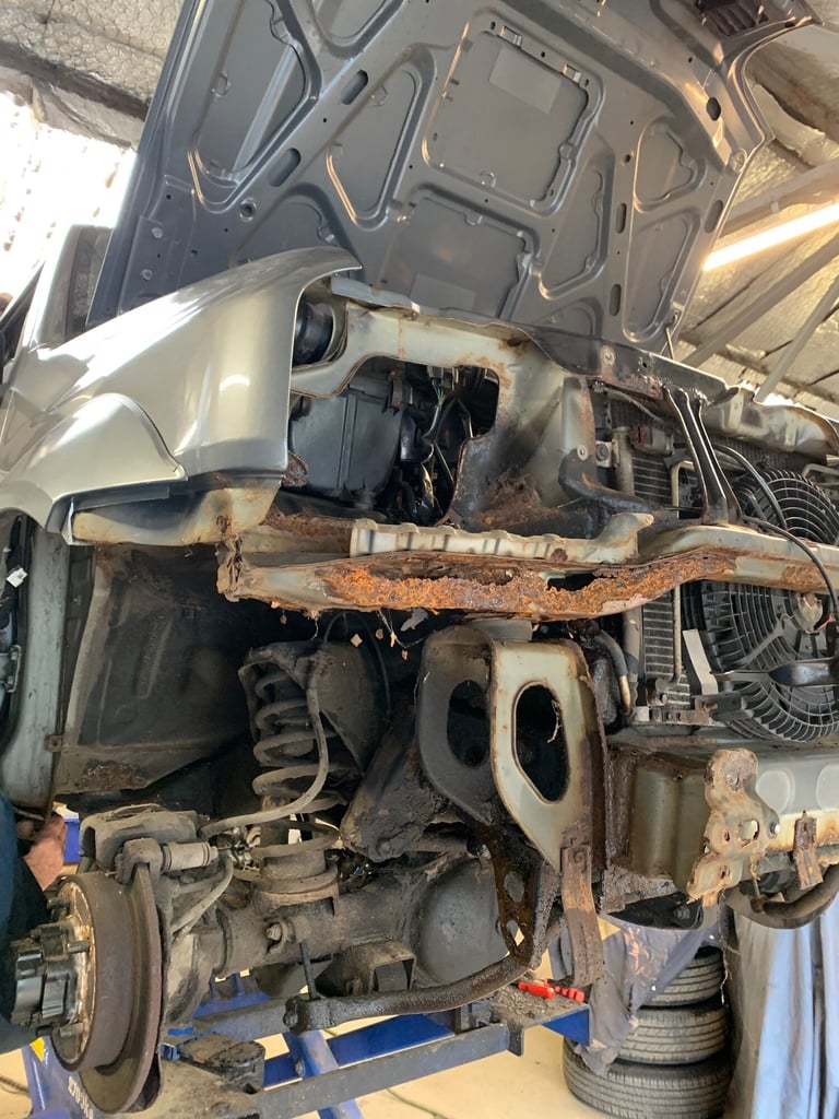 2015 Suzuki Jimny 1.3 VVT SZ4 Auto One Owner, 40k Fully fabricated and protected underside,  ESTA...