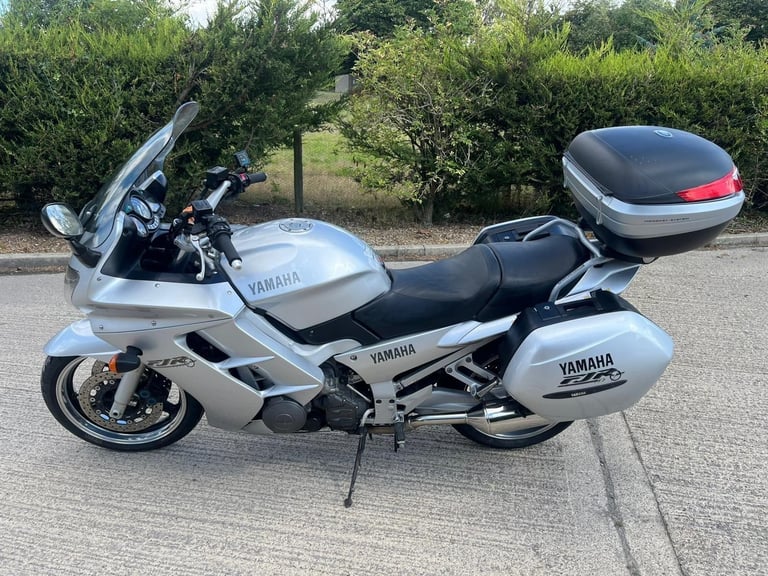 2002 52 YAMAHA FJR 1300 FJR1300 SPORTS TOURER LUGGAGE NEW MOT HPI CLEAR