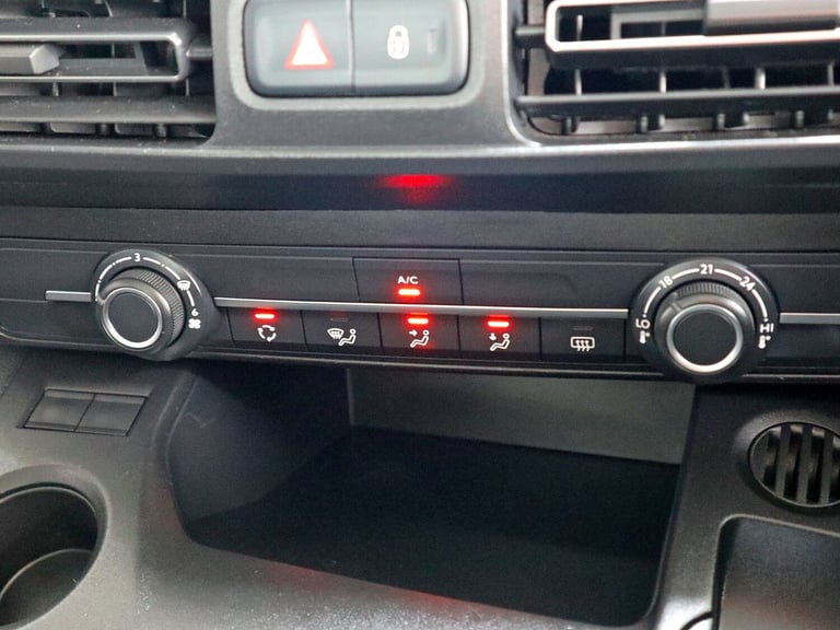 2020 Vauxhall Combo Life 1.2 Energy Turbo 5DR MPV Petrol MPV Petrol Manual