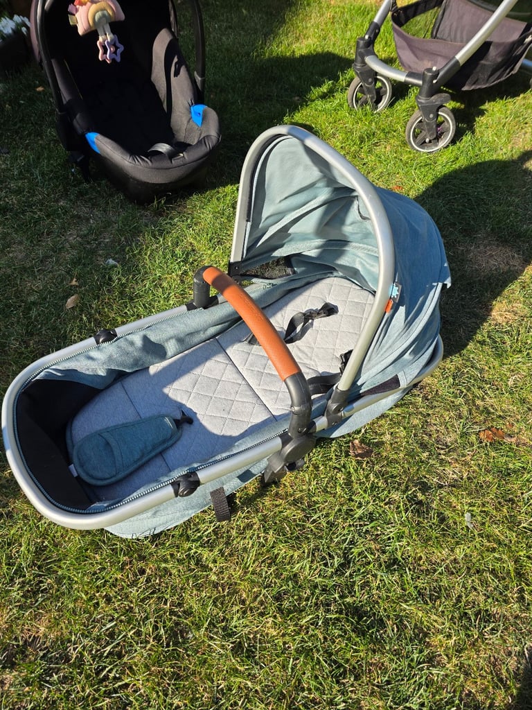 Panorama XT travel system