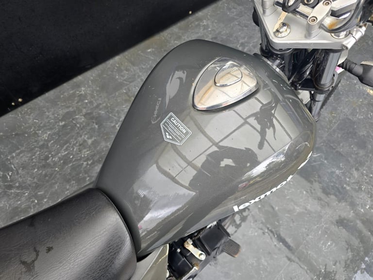 LEXMOTO ZSB 125cc PROJECT BIKE HPI CLEAR