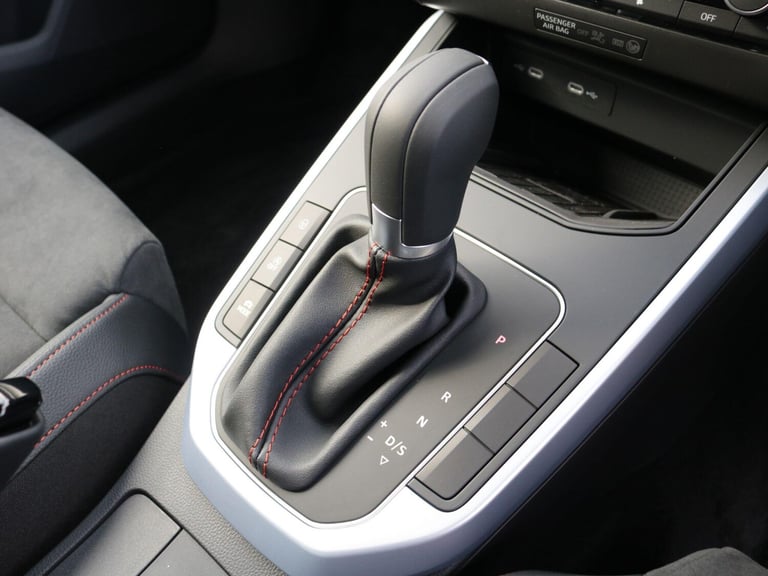 2025 SEAT Arona 1.0 TSI 115 FR Sport 5dr DSG HATCHBACK PETROL Automatic