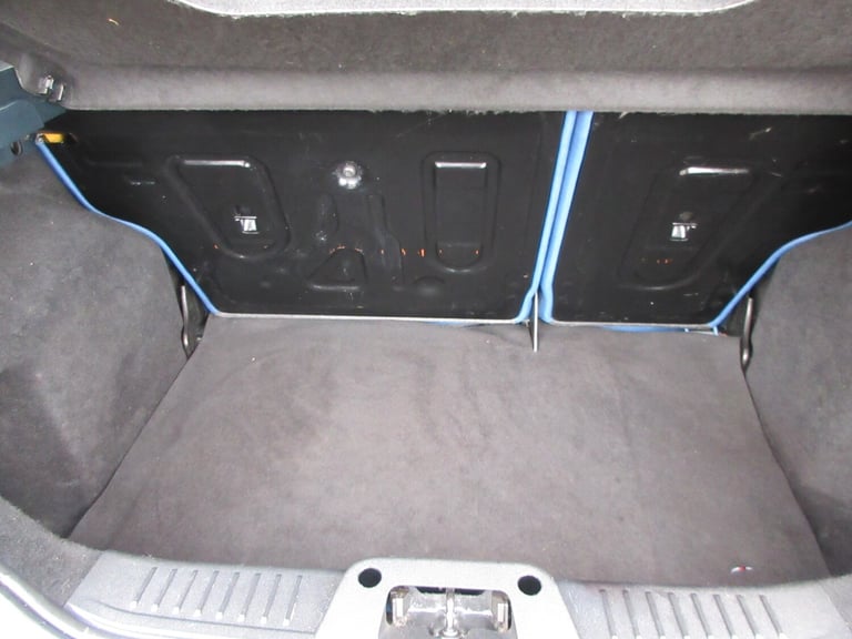 2010 Ford Fiesta 1.6 Zetec S 3dr HATCHBACK Petrol Manual