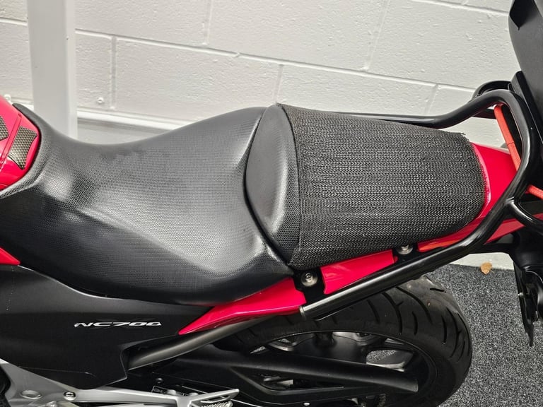 Honda NC700X ABS ** Top Box - August 26 MOT - HISS **