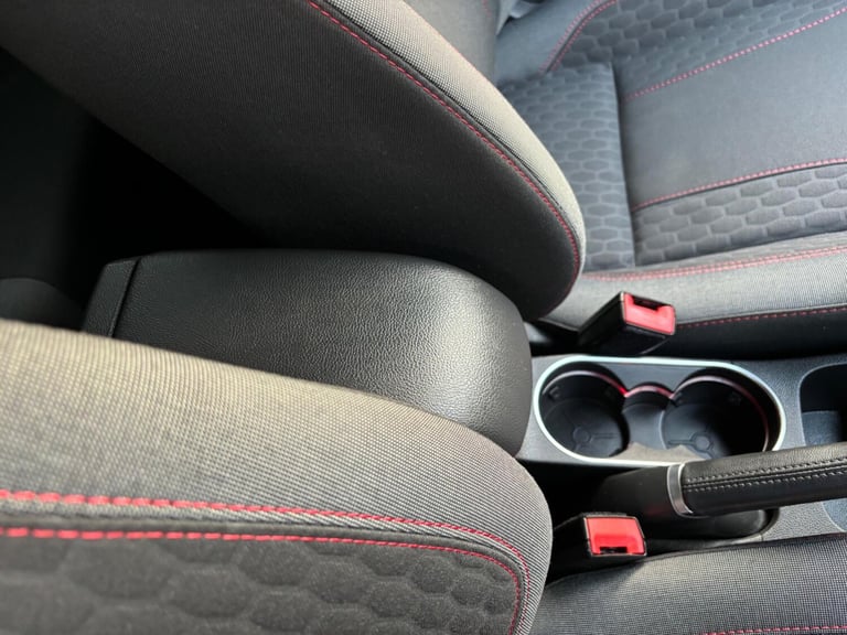 2017 Ford Fiesta 1.0T EcoBoost ST-Line Euro 6 (s/s) 5dr HATCHBACK Petrol Manual