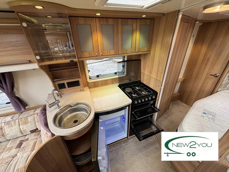 2013 Bailey Unicorn Valencia 4 Berth Fixed Bed Caravan - HUGE SALE NOW ON!!!!