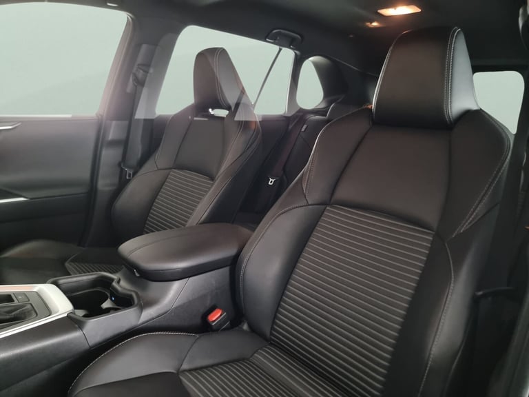 2021 Toyota RAV4 2.5 VVT-i Hybrid Black Edition 5dr CVT 2WD ESTATE PETROL/ELECTRIC Automatic