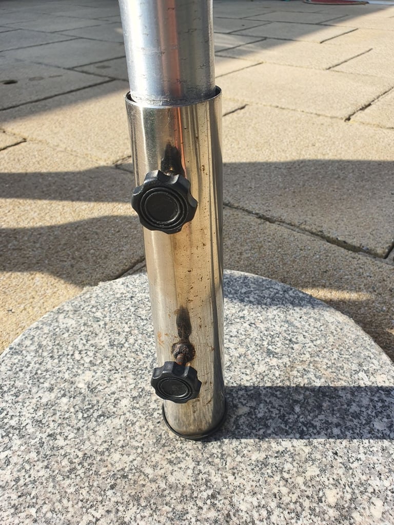Patio umbrella/marble base