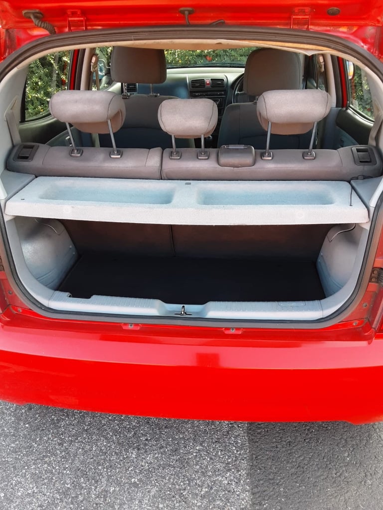 Kia Picanto LX with 2 keys, long mot, extensive service history,A/C,free to use in clean air zones! 