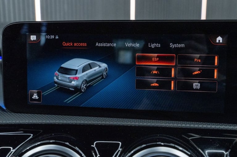 2020 Mercedes-Benz A-Class 1.3 A200 AMG Line (Premium 2) Hatchback 5dr Petrol 7G-DCT Euro 6 (s/s)...
