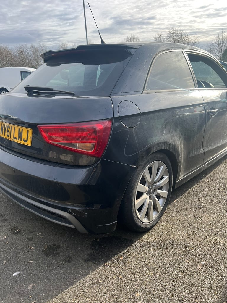 Audi A1 S line Breaking