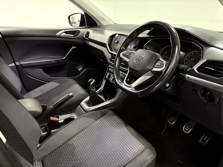 2022 Volkswagen T-Cross 1.0 TSI Active Euro 6 (s/s) 5dr HATCHBACK Petrol Manual