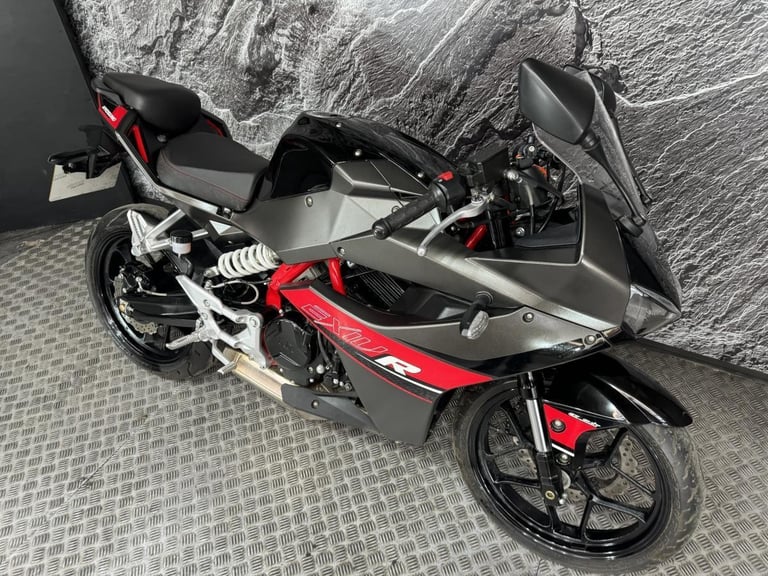HYOSUNG GD250R GD 250 R 2016