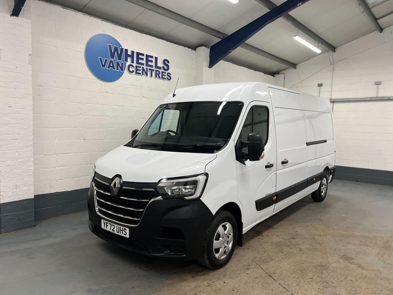 2023 Renault Master 2.3 dCi 35 Business+ FWD LWB Medium Roof Euro 6 4dr Panel Van Diesel Manual