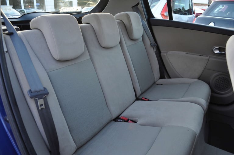 2007 Renault Clio 1.6 Clio Privilege Auto 5dr Hatchback Petrol Automatic