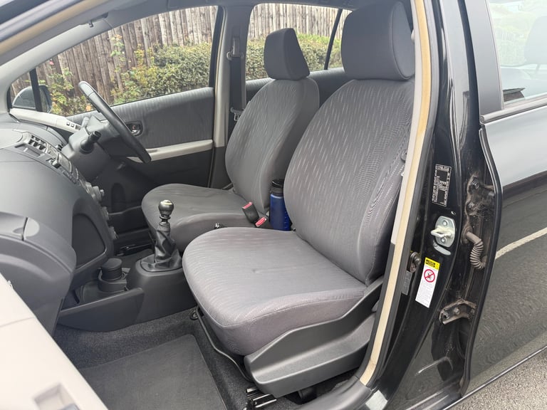 Toyota Yaris | 1.3 Petrol | 97k Miles | FSH | MOT Sep 26 | ULEZ