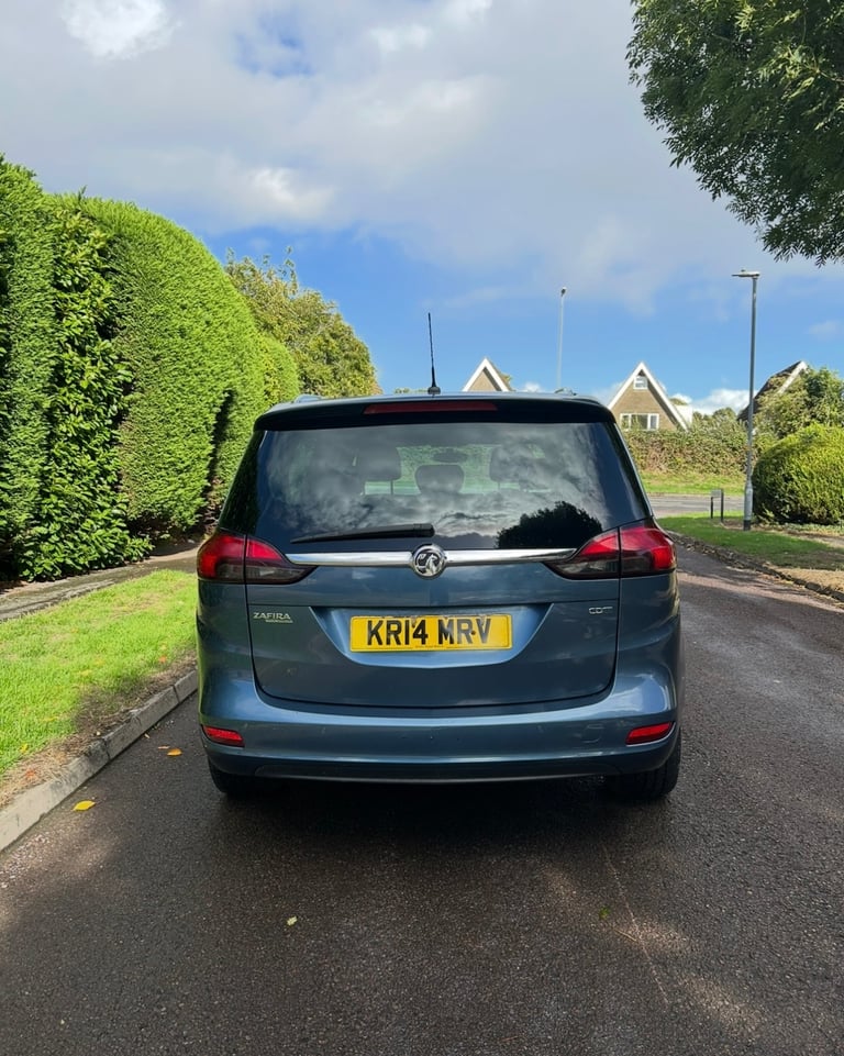Vauxhall Zafira Tourer 7 seater, stunning condition, sound mechanically, New mot with no advisory 
