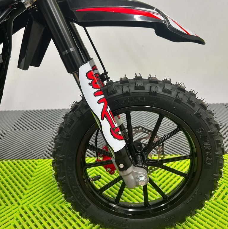 EBOX Wired 550W Electric Kids Bike - Red
