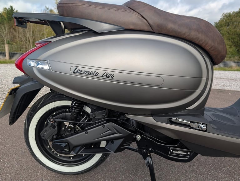 2025 Lexmoto LX06
