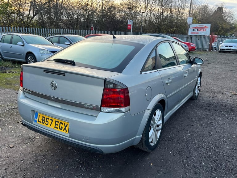 2007 Vauxhall Vectra 1.9 CDTi SRi [150] 5dr Auto HATCHBACK DIESEL Automatic