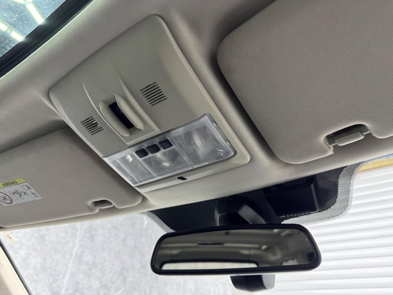 2015 Land Rover Discovery 4 3.0 SD V6 HSE Luxury Auto 4WD Euro 5 (s/s) 5dr ESTATE Diesel Automatic