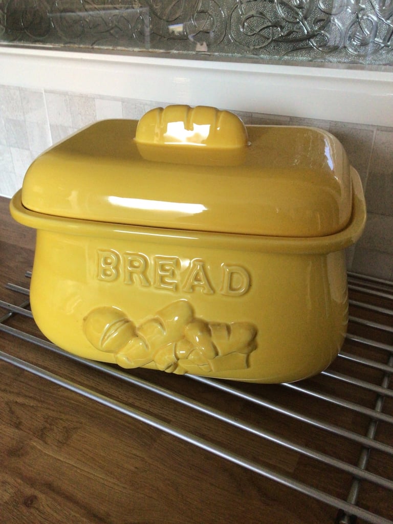 Bread din ceramic excellent condition 