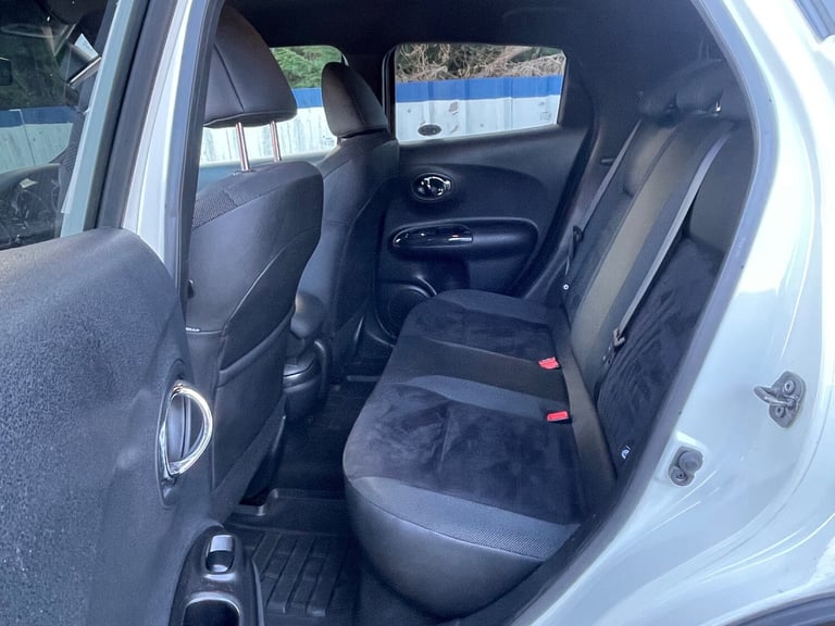 2016 Nissan Juke 1.2 DIG-T N-CONNECTA PETROL 5-Door Petrol