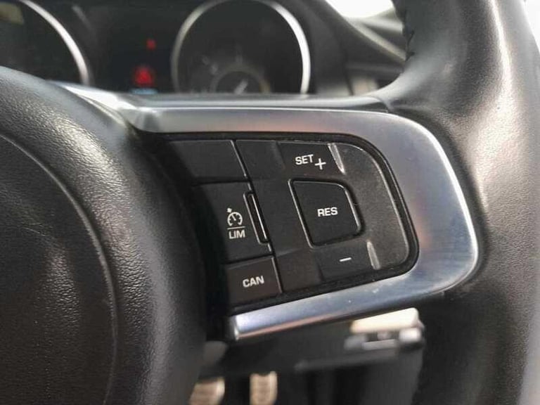 2019 Jaguar E-Pace 2.0 D150 R-Dynamic S SUV 5dr ESTATE Diesel Manual