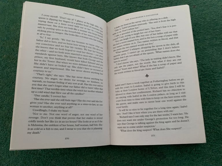 Paperback book – The Kingmaker's Daughter