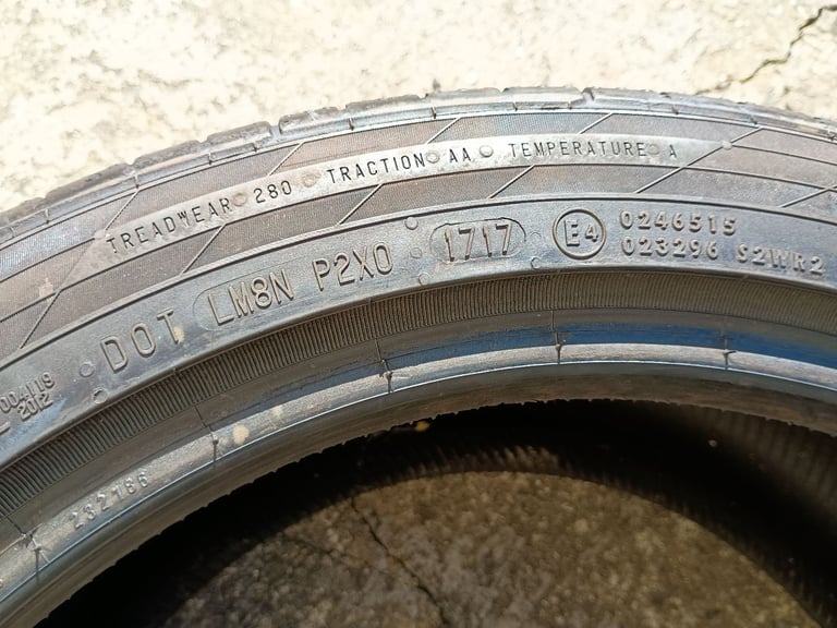 245 40 17" Continental Tyre For Alloys Wheels Rims