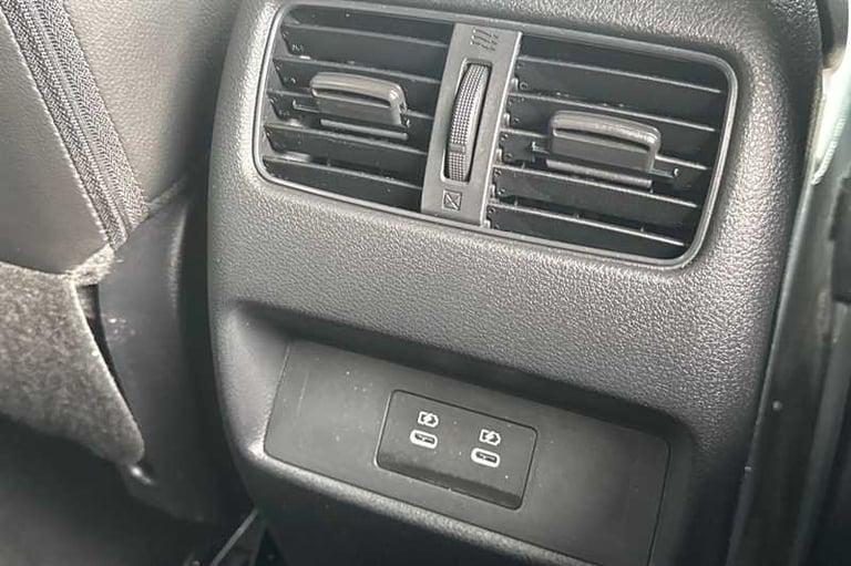 2024 Nissan Qashqai 1.3 DIG-T MH 158 N-CONNECTA 5DR XTRONIC Hatchback Petrol Automatic