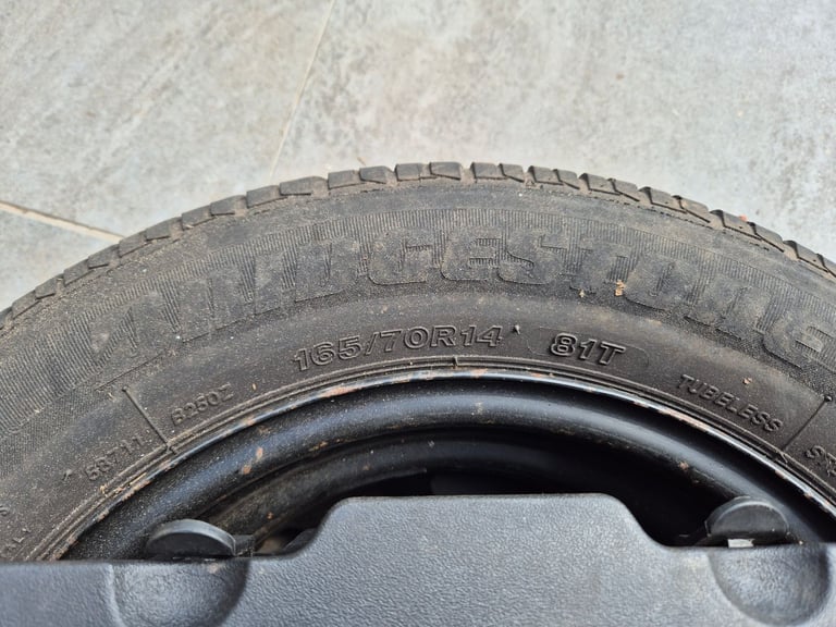 VW polo E spare wheel (Bridgestone) with kit- size: 165/70R14 