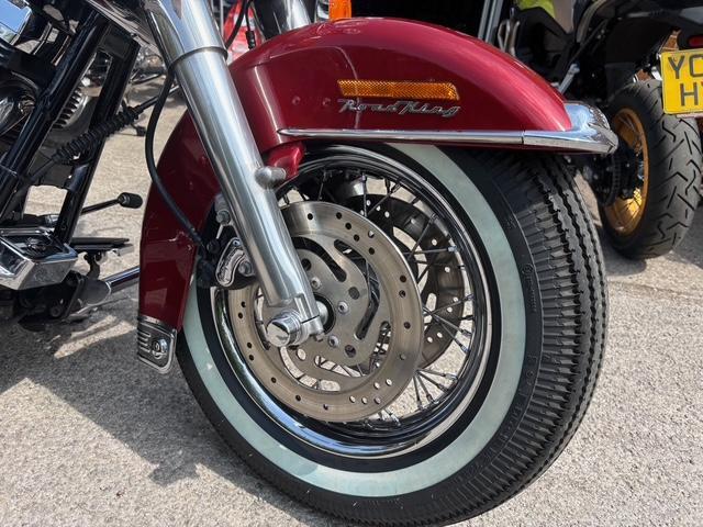 2007 HARLEY DAVIDSON FLHRC ROAD KING 1584CC 