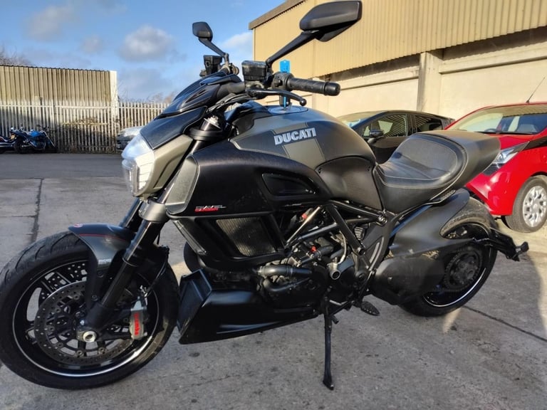 2016 66 DUCATI DIAVEL CARBON CLEAN PERFORMANCE CRUISER 1198 NEW MOT HPI CLEAR