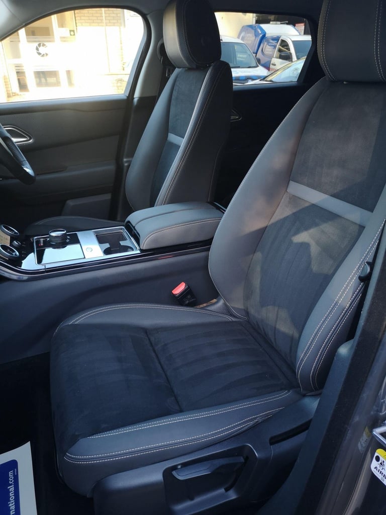 LAND ROVER RANGE ROVER VELAR 2.0 D180 Grey Auto Diesel 2018