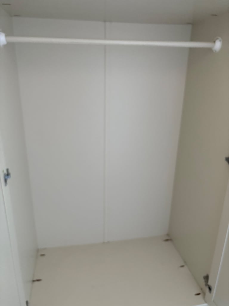 Free Marks And Spencer’s Wardrobe